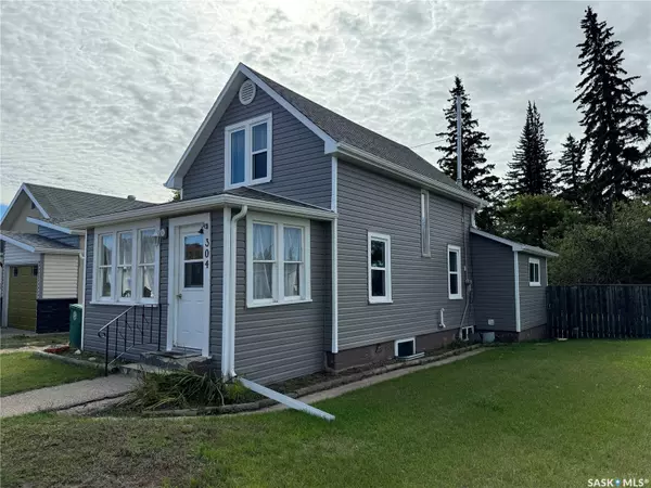 304 4th AVENUE E, Biggar, SK S0K 0M0