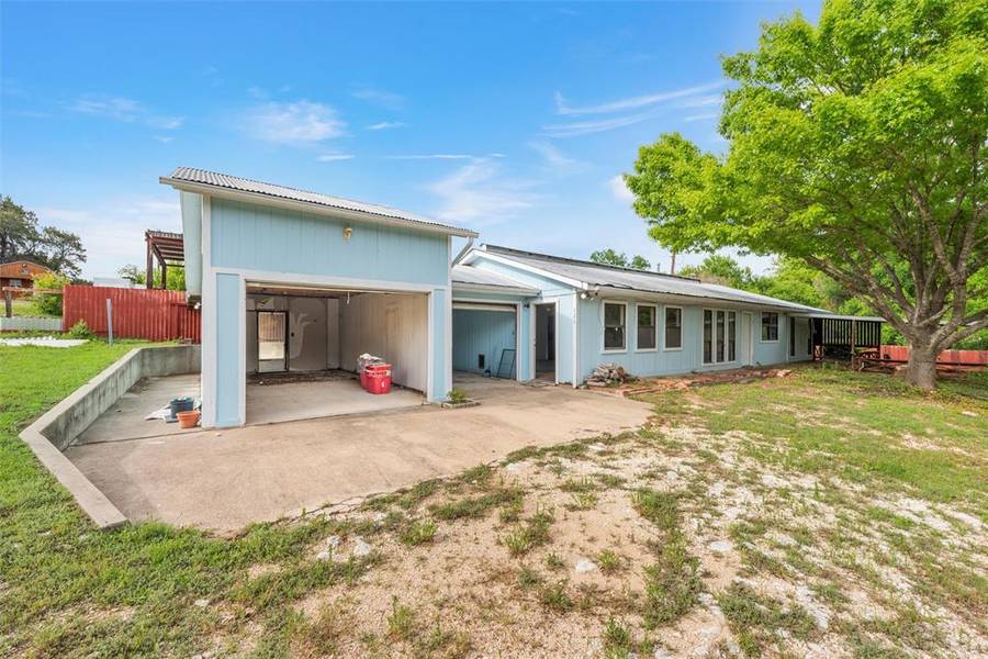 121 County Road 1816, Clifton, TX 76634