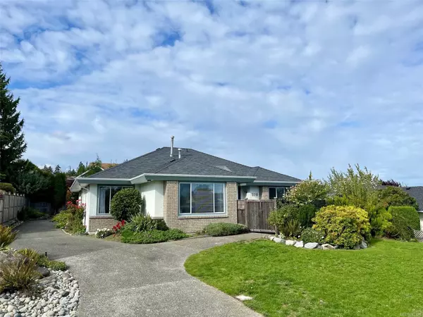 970 Royal Dornoch Dr, Qualicum Beach, BC V9K 1E1