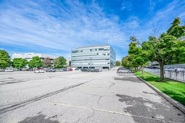 Mississauga, ON L5N 2V8,6790 Century AVE