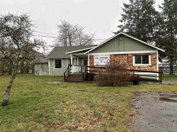 624 FARNHAM ROAD, Gibsons, BC V0N 1V8