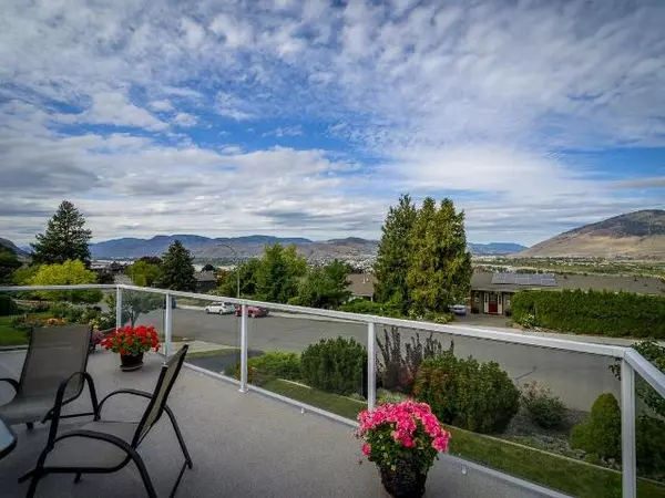 Kamloops, BC V2C 1C2,483 STRATHCONA TERRACE