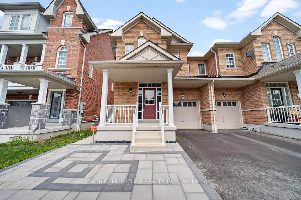 Pickering, ON L1X 0C5,1530 Bruny AVE