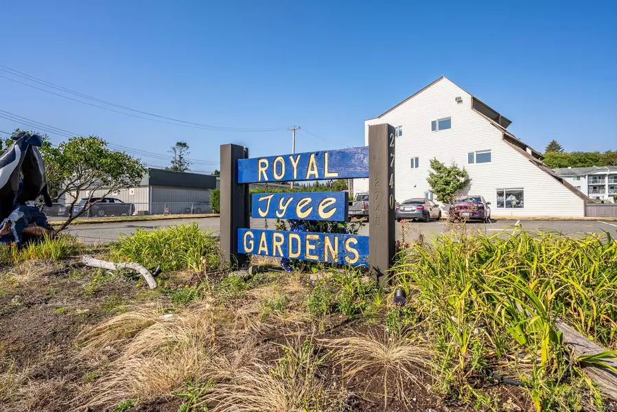 2740 Island Hwy S #101, Campbell River, BC V9W 1C7