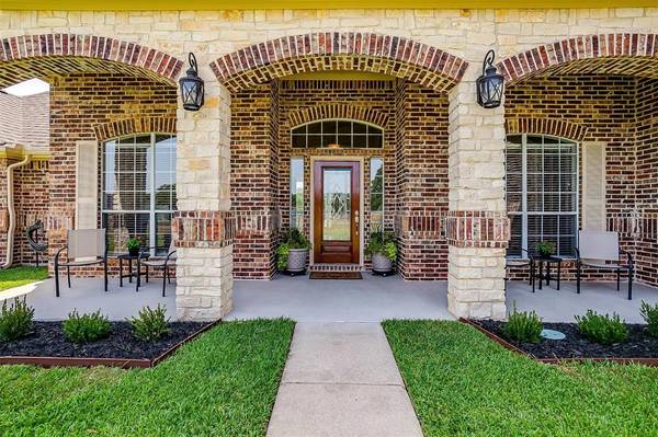 1232 N Boling Ranch Road, Azle, TX 76020