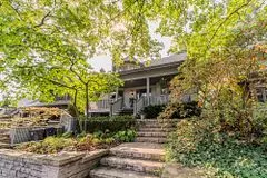 22 Munro Park AVE, Toronto E02, ON M4E 3M3