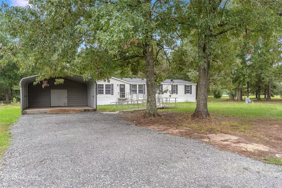 2019 Coastal Drive, Princeton, LA 71067