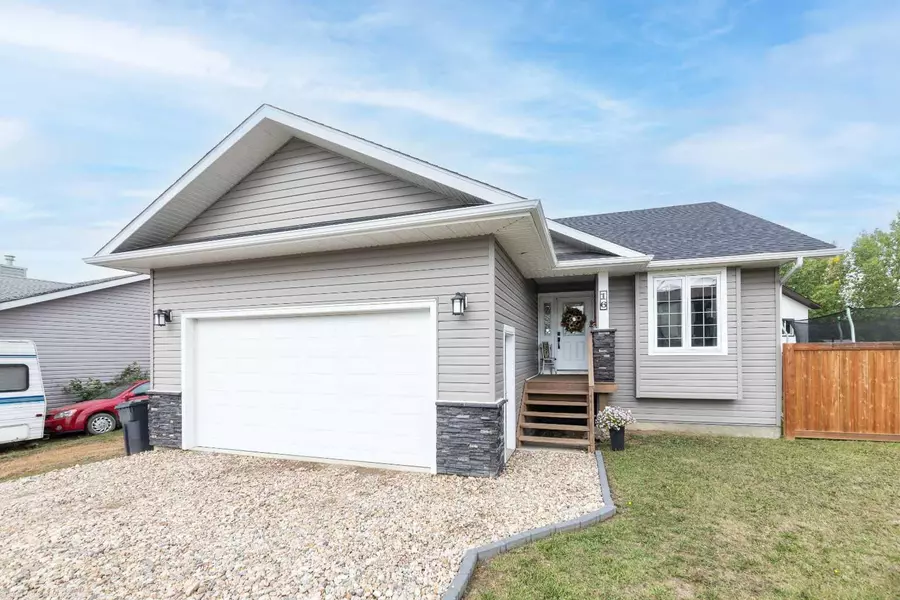 16 3 AVE Southeast, Marshall, SK S0M 1R0