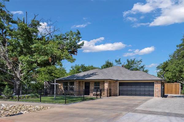 1012 S Frances Street,  Terrell,  TX 75160