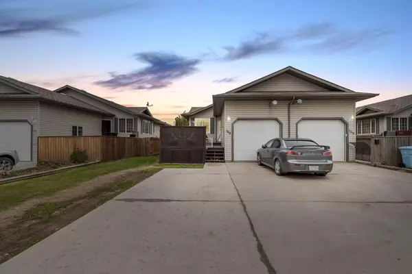 Fort Mcmurray, AB T9K 2V8,160 O'Coffey CRES