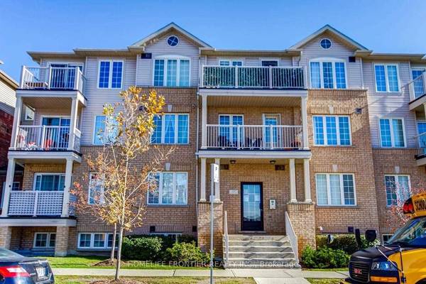 137 Isaac Devins BLVD #6, Toronto W05, ON M9M 0C4