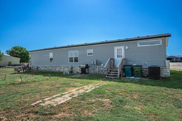 Talty, TX 75160,9013 George Trail