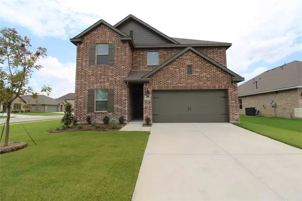 Van Alstyne, TX 75495,509 Ridgewood Drive