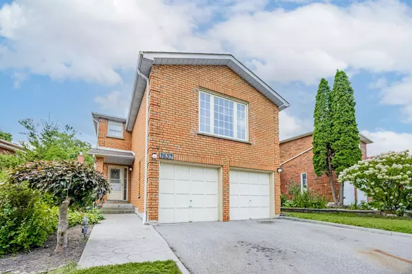 Pickering, ON L1X 1X8,1637 Beaton WAY