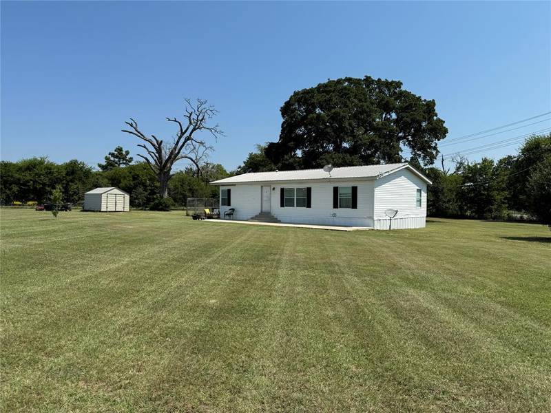 2612 Fm 751, Wills Point, TX 75169