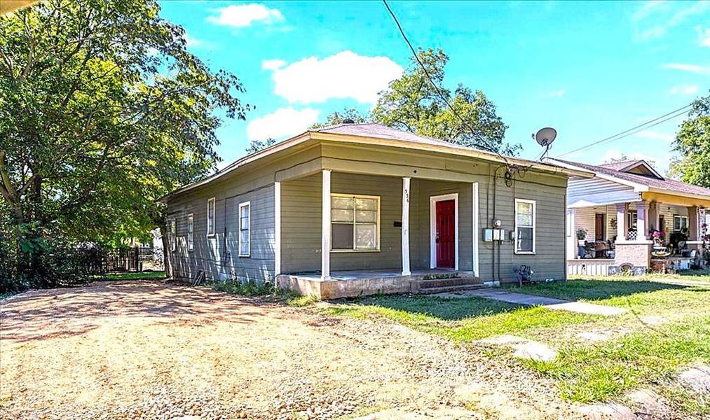 536 E Price Street, Paris, TX 75460