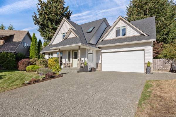 Comox, BC V9M 3R3,647 Sky View Pl