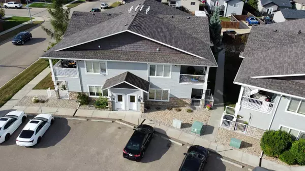 99 Pioneer WAY #2b,  Blackfalds,  AB T4M 0C8