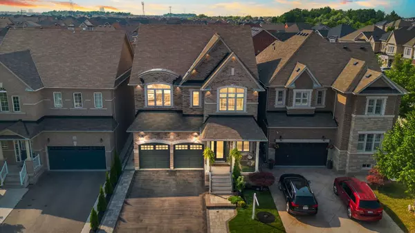 Brampton, ON L6Y 0B7,33 Midcrest CIR N