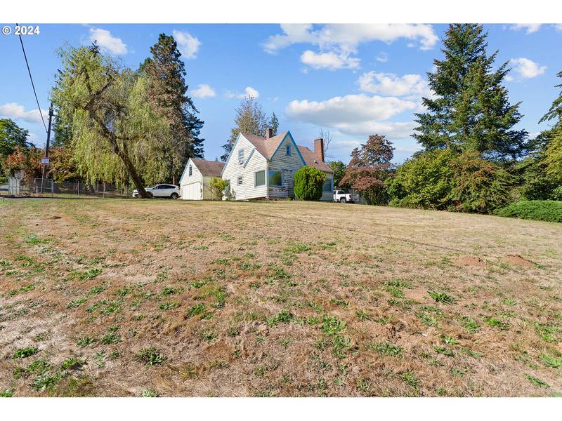 11961 SE 162ND AVE, Happy Valley, OR 97086