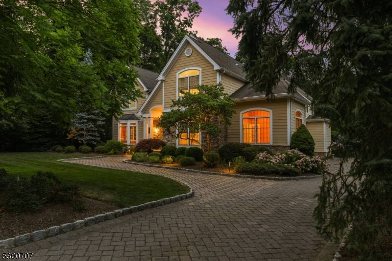 140 OLD SHORT HILLS ROAD, Millburn Twp., NJ 07078