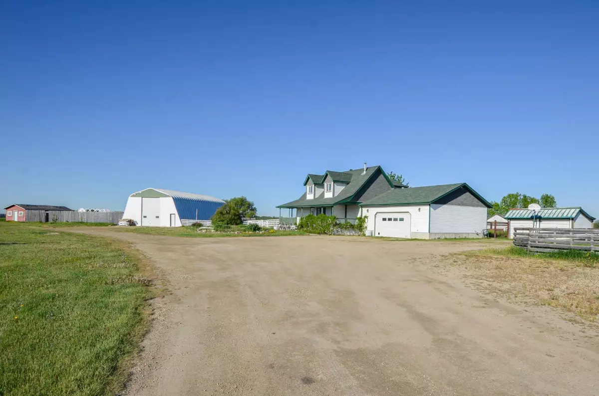 Rural Lacombe County, AB T4L 0H6,40216 Range Road 265