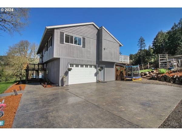 Gaston, OR 97119,38185 SW LAURELWOOD RD