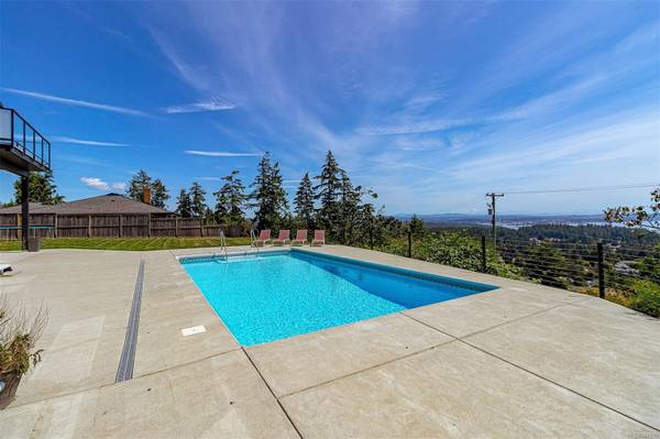 709 Bexhill Rd, Colwood, BC V9C 3P9