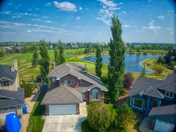 Chestermere, AB T1X 1C4,214 Lakeside Greens PL