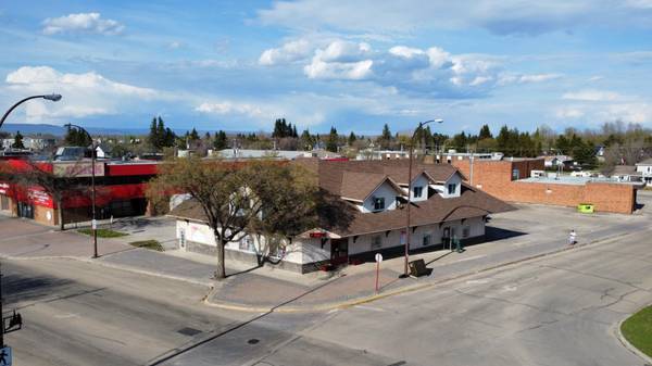 109 Main ST Northeast #101, 103, 201, 203, Slave Lake, AB T0G 2A0