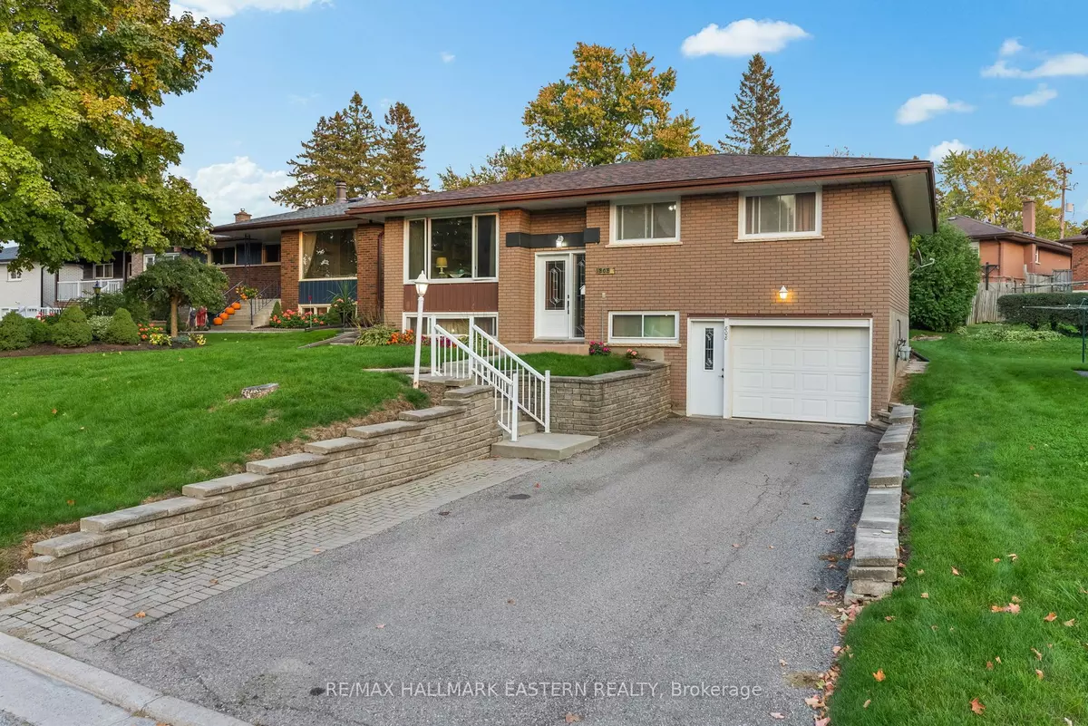 Peterborough, ON K9H 5K2,808 Highland CT