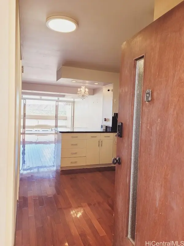 500 University Avenue #1430, Honolulu, HI 96826
