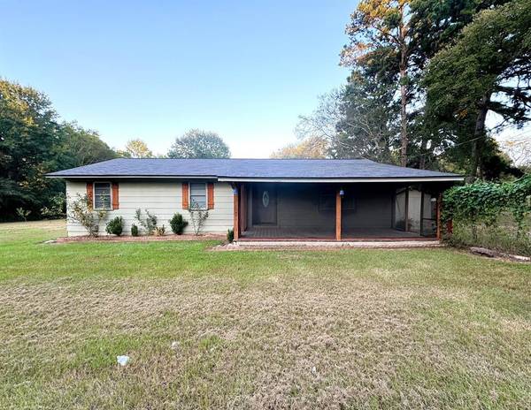 135 CR 1105,  Daingerfield,  TX 75638