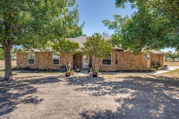 11421 Jennifer Circle,  Sanger,  TX 76266