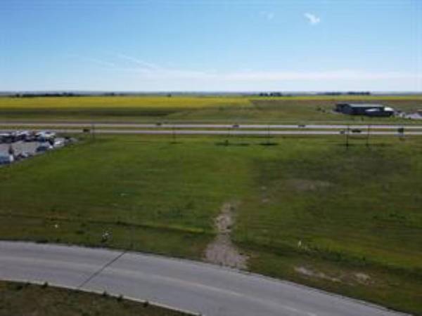 High River, AB T1V 0B3,#5 24 ST Southeast