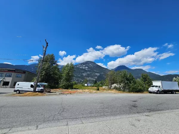 38925 PROGRESS WAY, Squamish, BC V0N 3G0