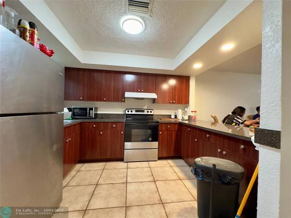 Fort Lauderdale, FL 33315,1460 SW 24th Ct