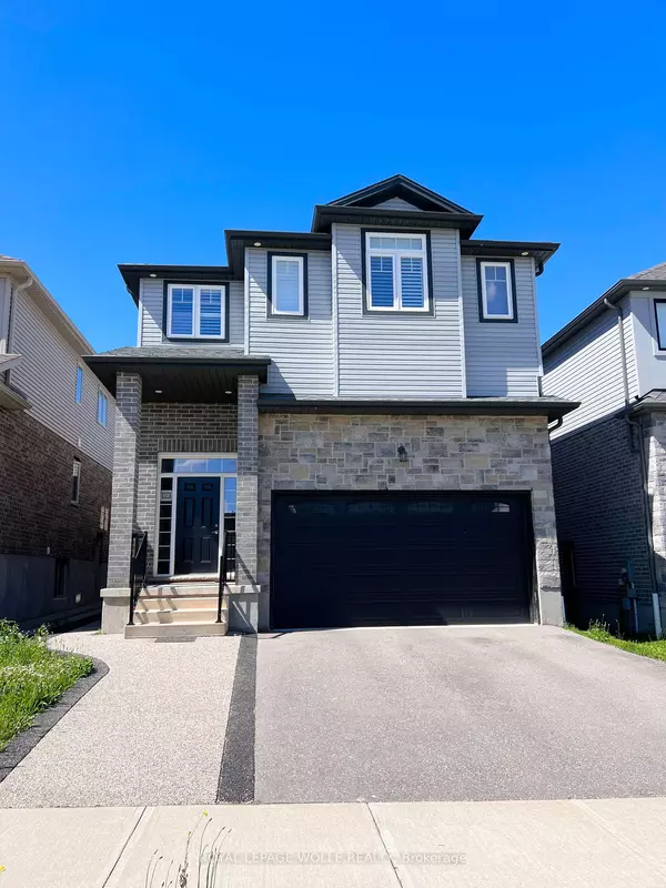 321 Carriage WAY, Waterloo, ON N2K 1S5