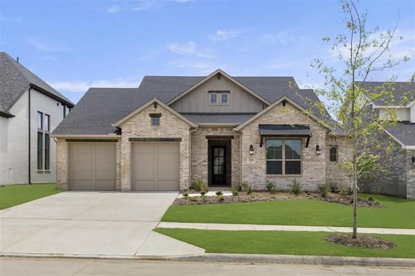 301 Onyx Drive, Northlake, TX 76247