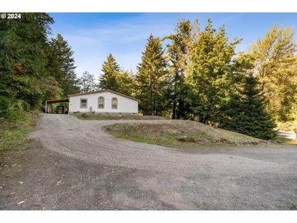 Westfir, OR 97492,46730 WESTFIR OAKRIDGE RD