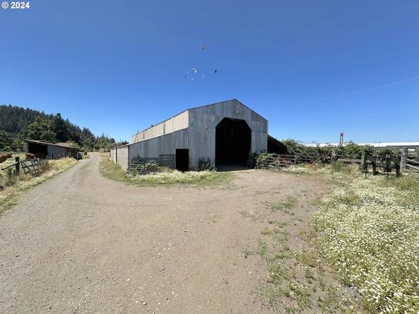 82815 S MILL ST, Creswell, OR 97426