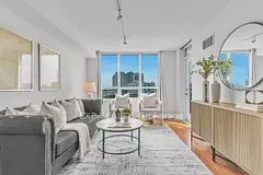 Toronto W08, ON M9B 0A2,35 Viking LN #638