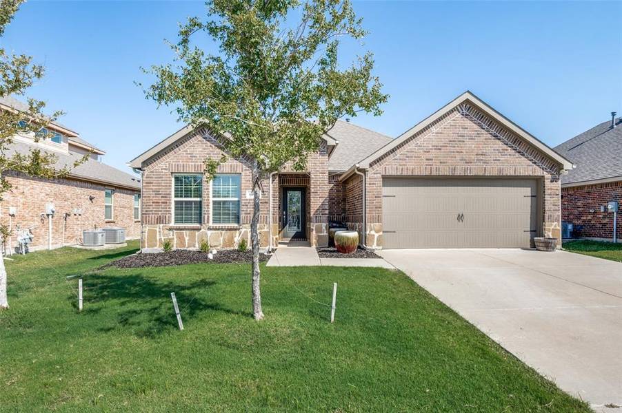 1005 Dry Gulch Way, Princeton, TX 75407