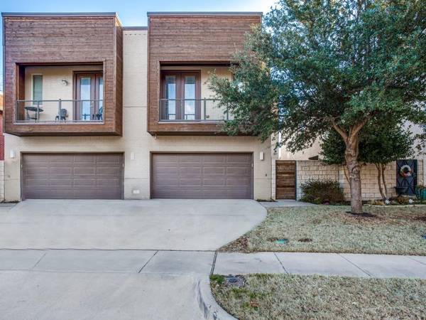 411 Templeton Drive,  Fort Worth,  TX 76107