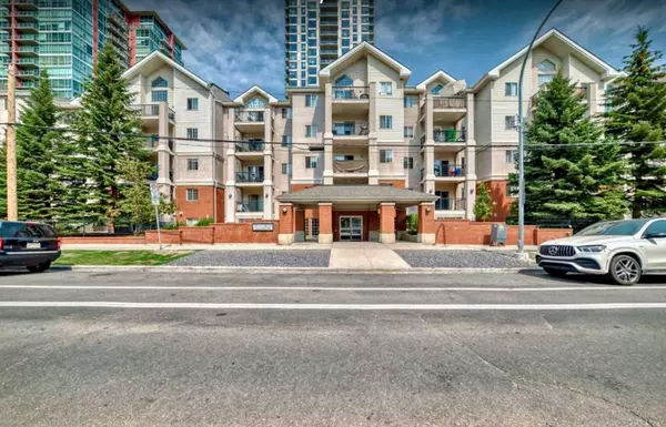 Calgary, AB T2R0L9,126 14 AVE SW #118