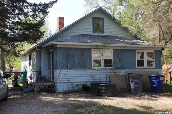 510 Front STREET, Eastend, SK S0N 0T0