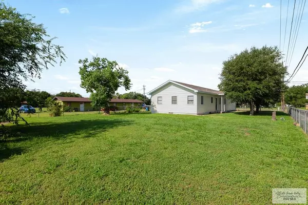 Lyford, TX 78569,13817 EAST 3RD ST.