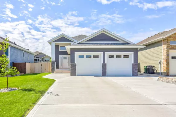 Coaldale, AB T1M 0A5,2109 Cedar CRES