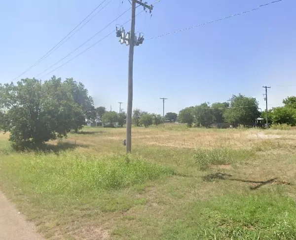 Electra, TX 76360,312 E Railroad Avenue