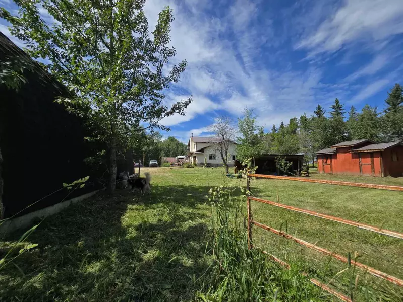 7219 Township road 560, Rural Lac Ste. Anne County, AB T0E2A1